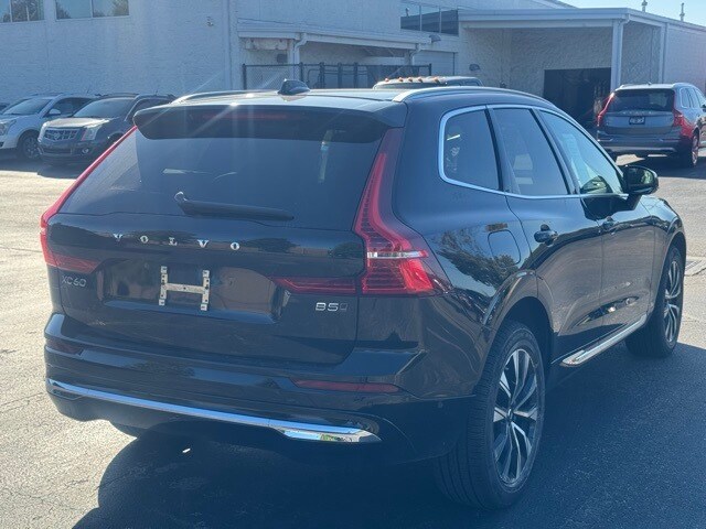 2023 Volvo XC60 B5 Plus photo 4