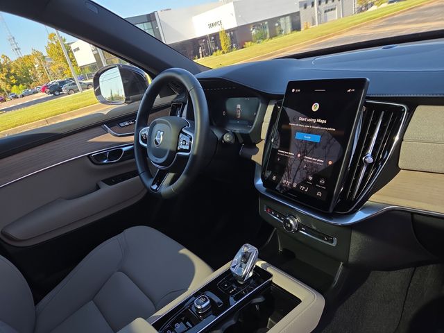 2026 Volvo XC90 Plus - Photo 21