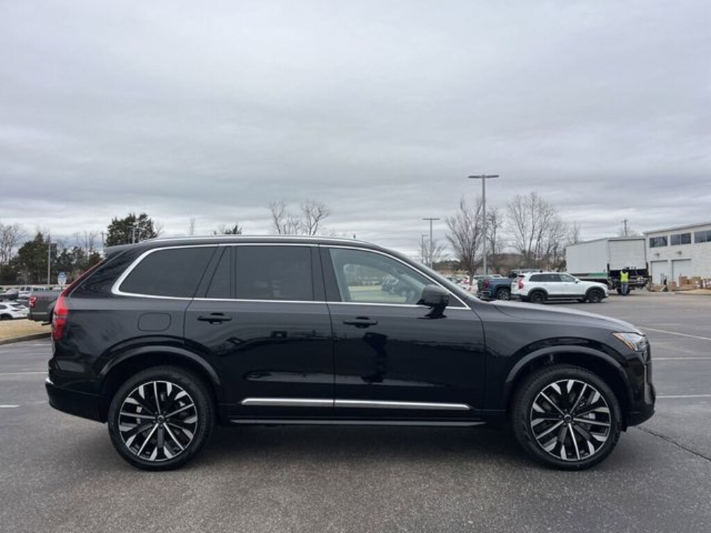 Certified 2025 Volvo XC90 plug-in hybrid T8 (2025.5) Plus 7-Seater SUV