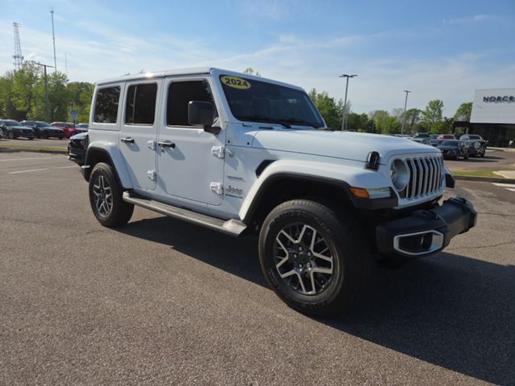 Used 2024 Jeep Wrangler Sahara SUV