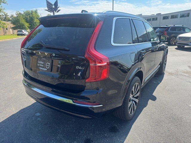 2024 Volvo XC90 Plus photo 2