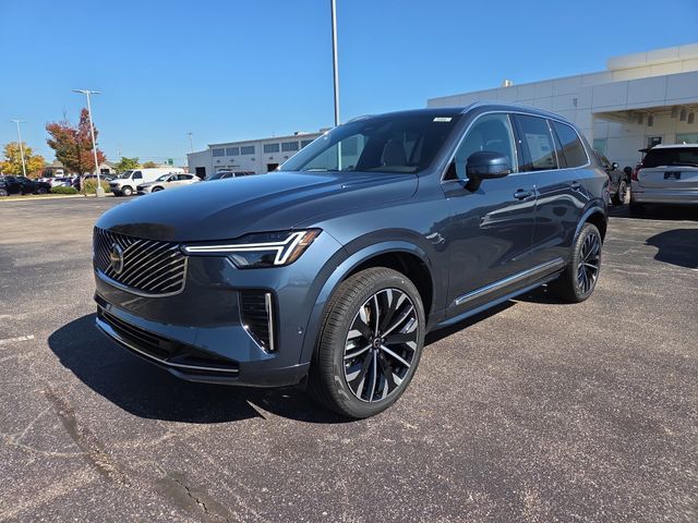 2026 Volvo XC90 Plus - Photo 7