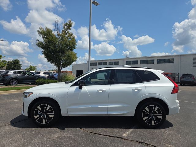 2026 Volvo XC60 Plus - Photo 6