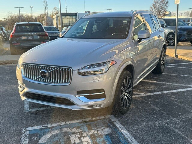 2024 Volvo XC90 Plus photo 3