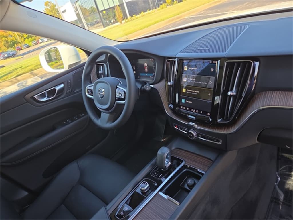 Certified 2023 Volvo XC60 B5 FWD Plus Bright SUV