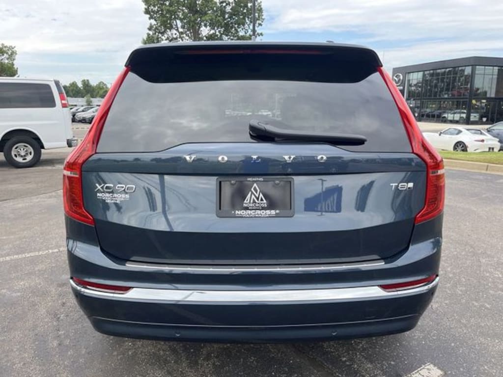 Used 2025 Volvo XC90 plug-in hybrid T8 Ultra 7-Seater SUV
