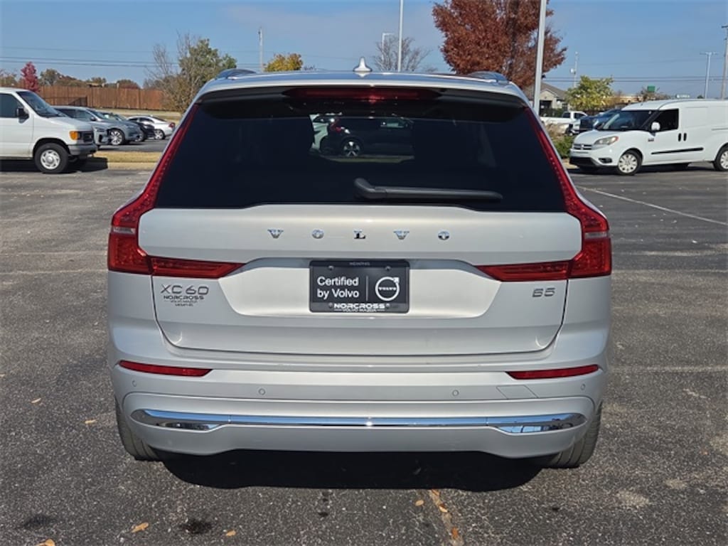 Certified 2023 Volvo XC60 B5 FWD Ultimate Bright SUV