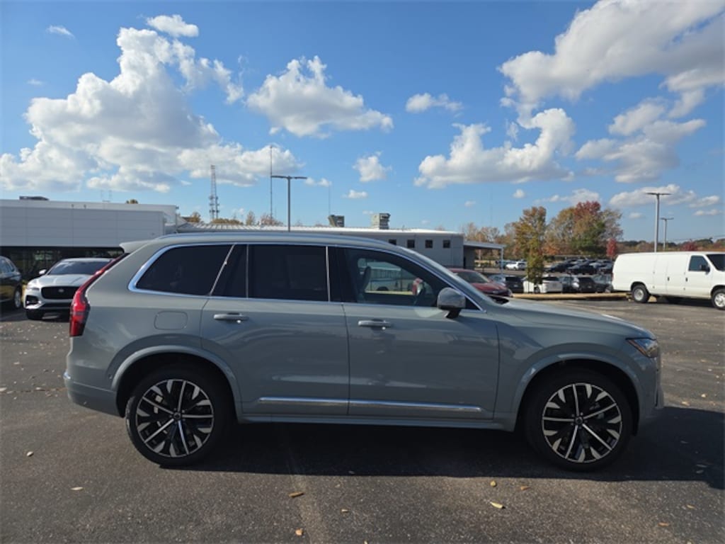 New 2026 Volvo XC90 B6 Plus 7-Seater SUV