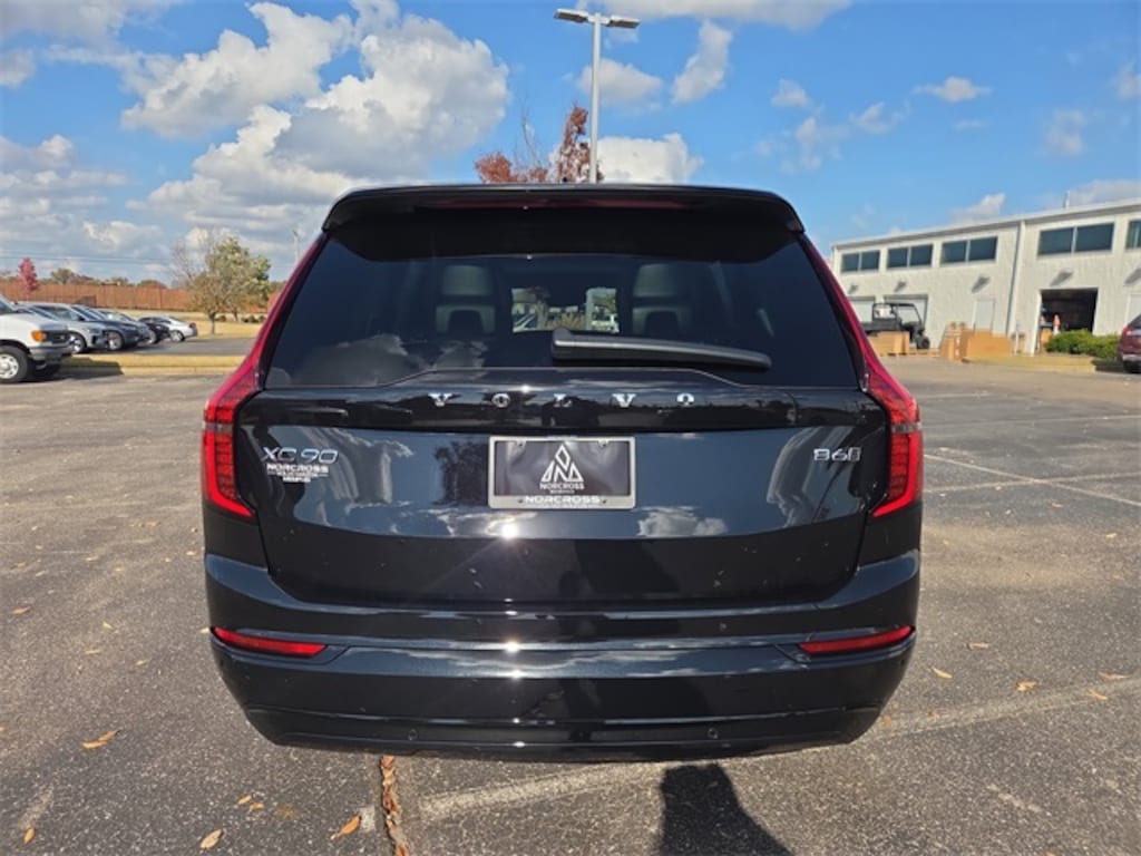 New 2026 Volvo XC90 B6 Ultra Dark Theme 6-Seater SUV