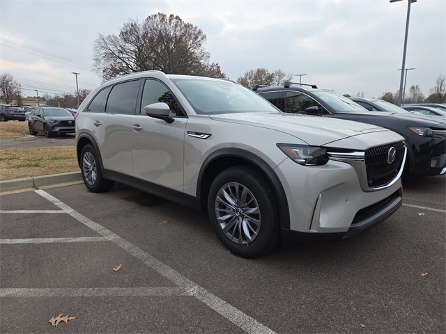 2025 Mazda CX-90 Preferred Package's photo