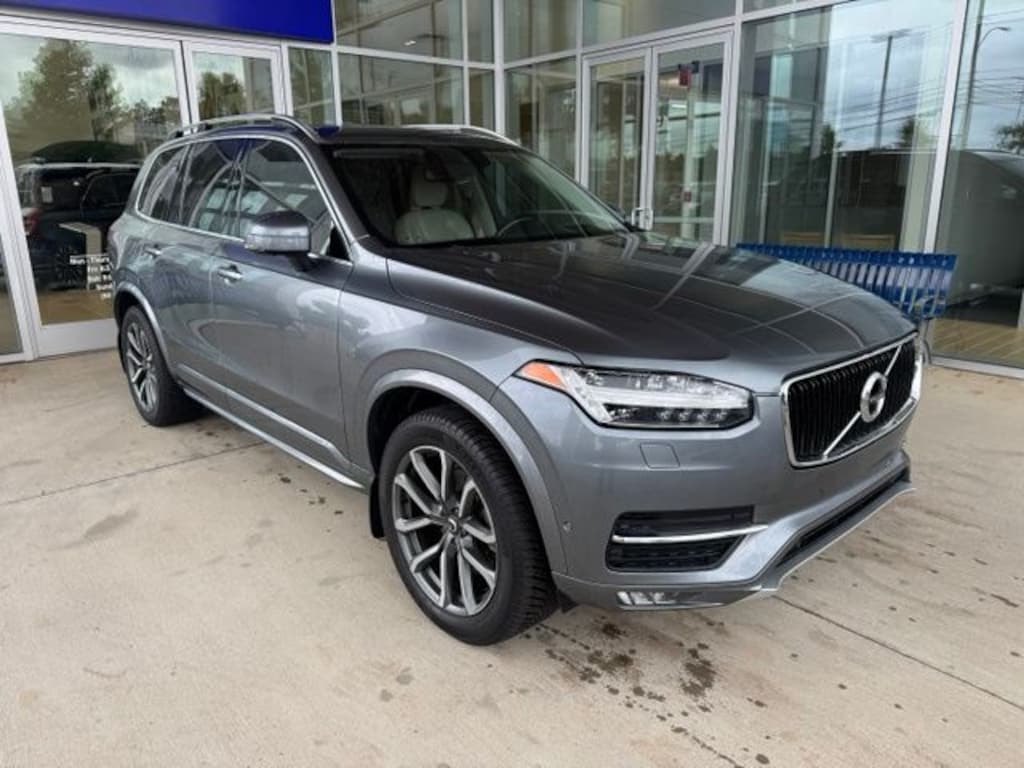 Used 2019 Volvo XC90 T6 Momentum SUV