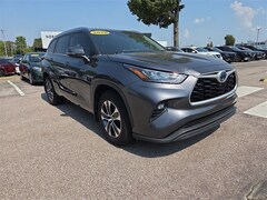 Used 2020 Toyota Highlander Hybrid XLE SUV 5TDGARAH3LS000340 for sale in Memphis, TN