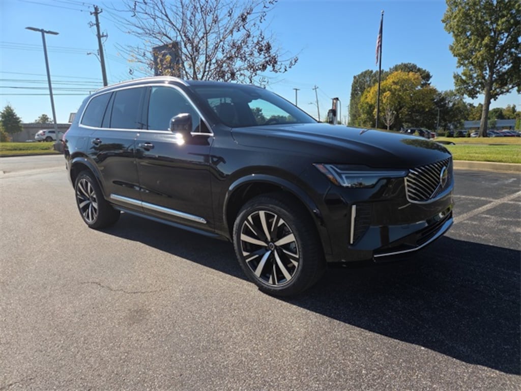 New 2026 Volvo XC90 B5 Core SUV