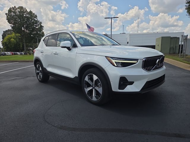 2024 Volvo XC40