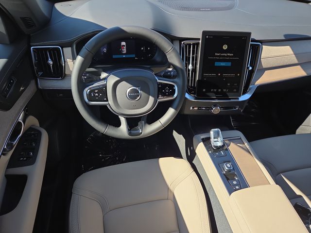 2026 Volvo XC90 Plus - Photo 13