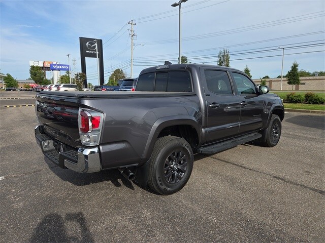 2022 Toyota Tacoma SR5 photo 3