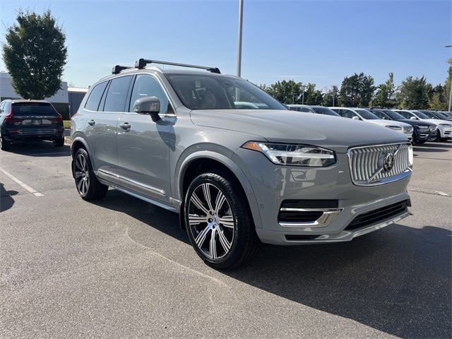New 2025 Volvo XC90 plug-in hybrid T8 Ultra 7-Seater SUV for sale in Memphis, TN