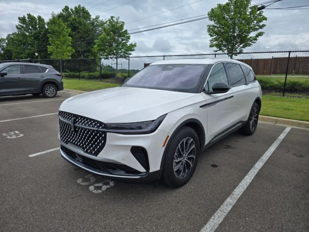 Used 2025 Lincoln Nautilus Premiere SUV
