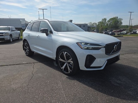 2025 Volvo XC60 plug-in hybrid T8 Ultra SUV