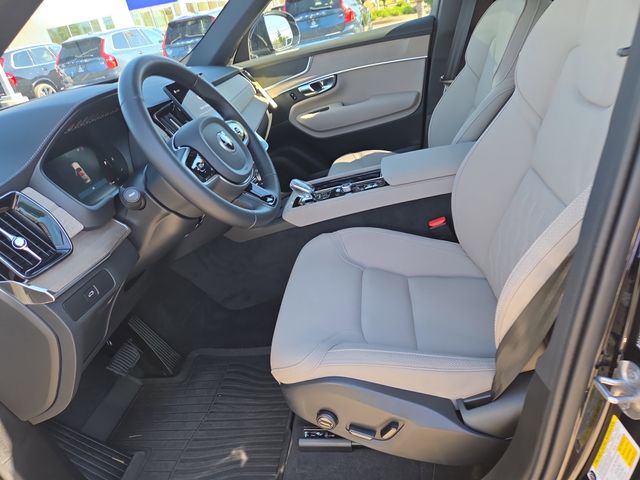 2026 Volvo XC90 Plus - Photo 10