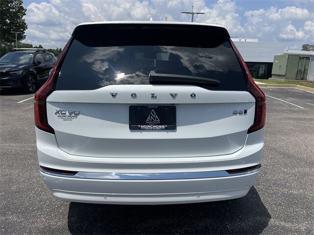 2026 Volvo XC90 photo 2