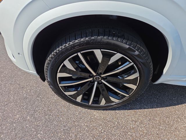 2026 Volvo XC90 Ultra - Photo 9