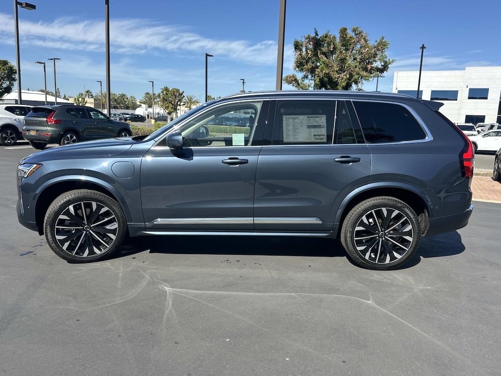 New 2026 Volvo XC90 plug-in hybrid T8 Ultra 6-Seater SUV