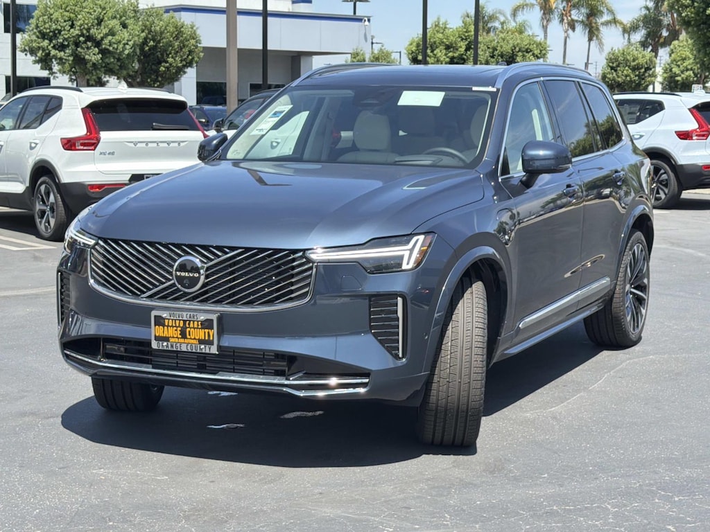 New 2026 Volvo XC90 plug-in hybrid T8 Ultra 7-Seater SUV
