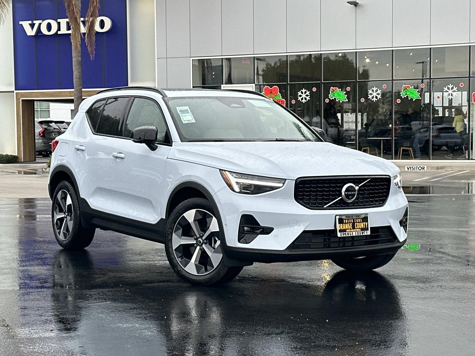 2026 Volvo XC40