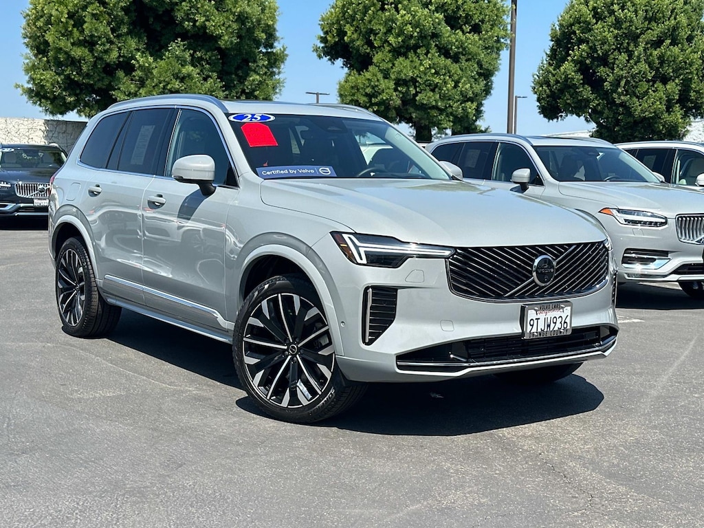 Certified 2025 Volvo XC90 Plug-In Hybrid 2025.5 T8 AWD Ultra 7-Seater Sport Utility