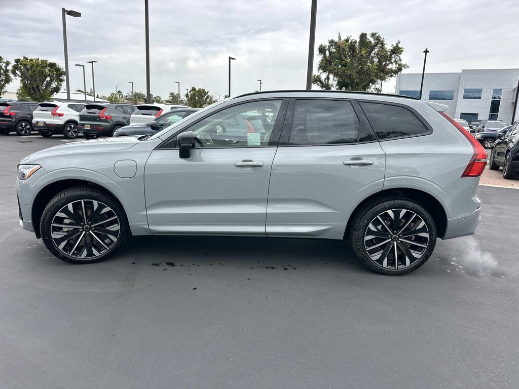 Used 2026 Volvo XC60 plug-in hybrid T8 Ultra SUV