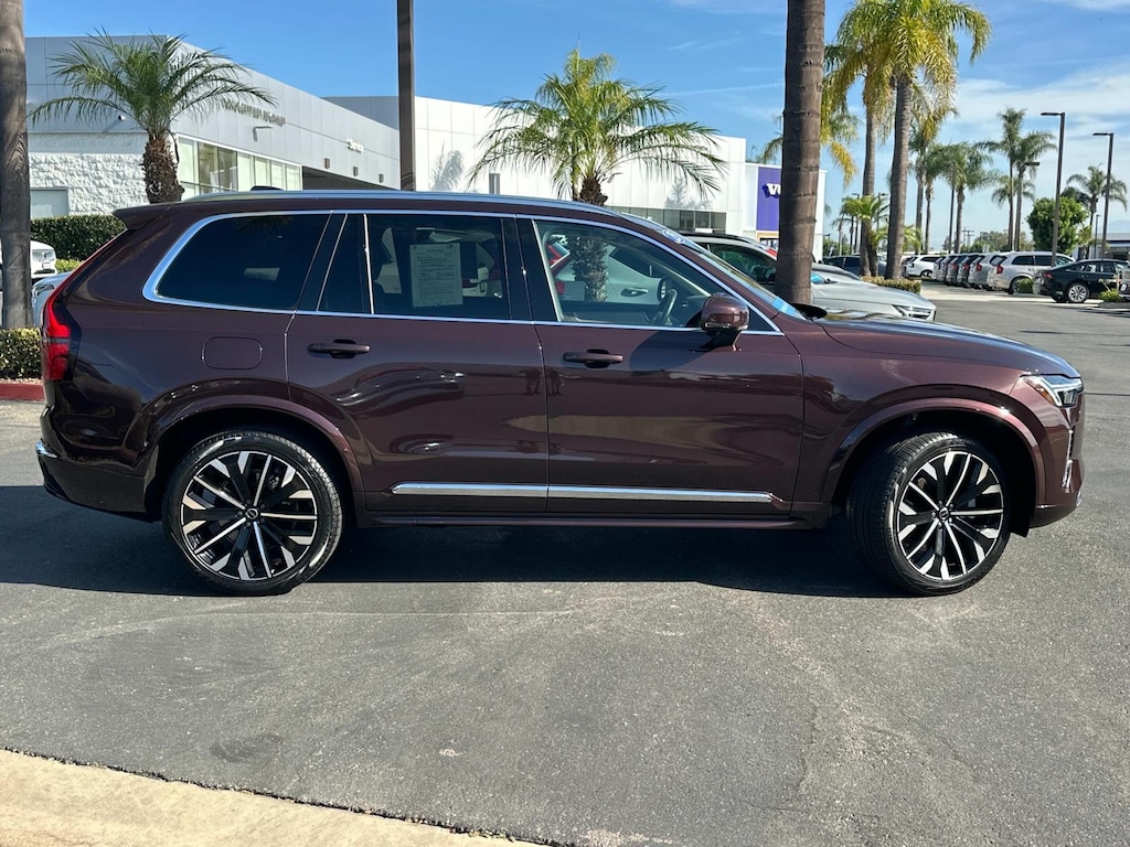 Certified 2025 Volvo XC90 2025.5 B5 AWD Core 7-Seater Sport Utility