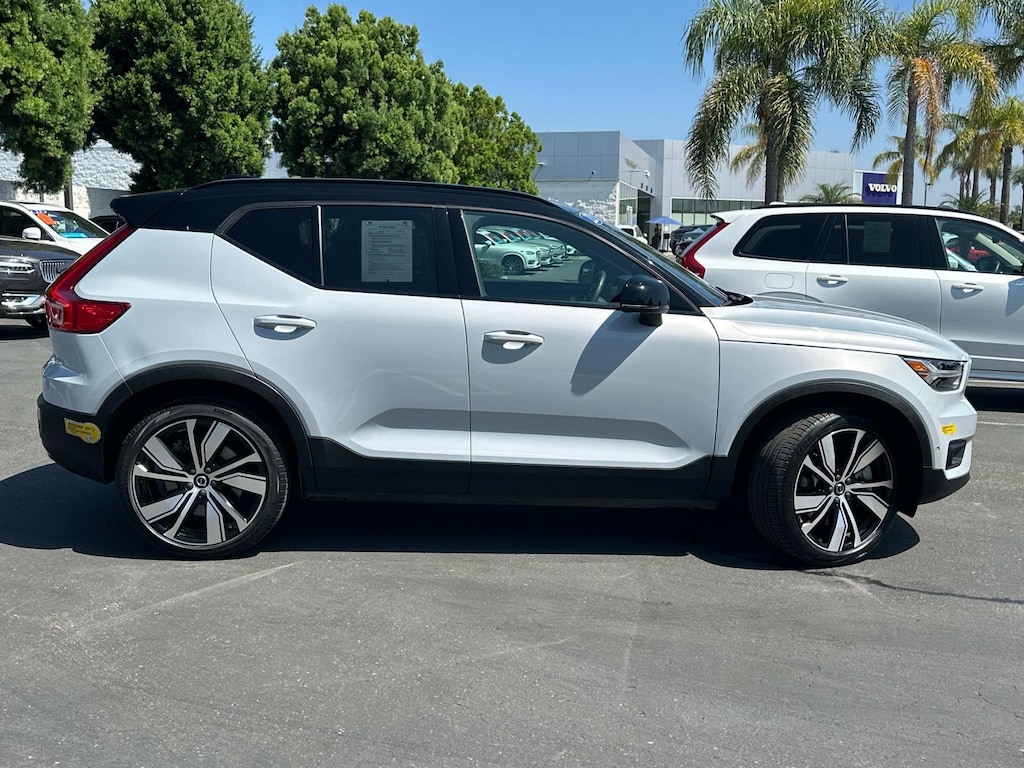 Certified 2022 Volvo XC40 Recharge Pure Electric P8 eAWD Twin Plus Sport Utility