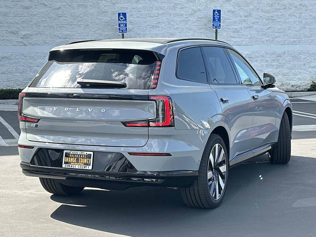 New 2025 Volvo EX90 Twin Motor Ultra 7-Seater SUV