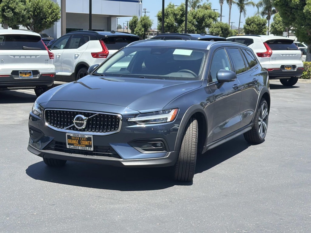 New 2026 Volvo V60 Cross Country B5 Plus Wagon