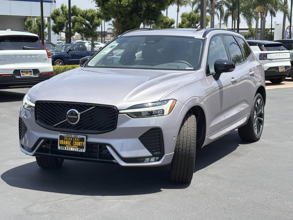 New 2026 Volvo XC60 B5 Plus SUV