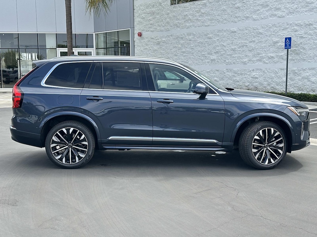 New 2026 Volvo XC90 B6 Plus 7-Seater SUV