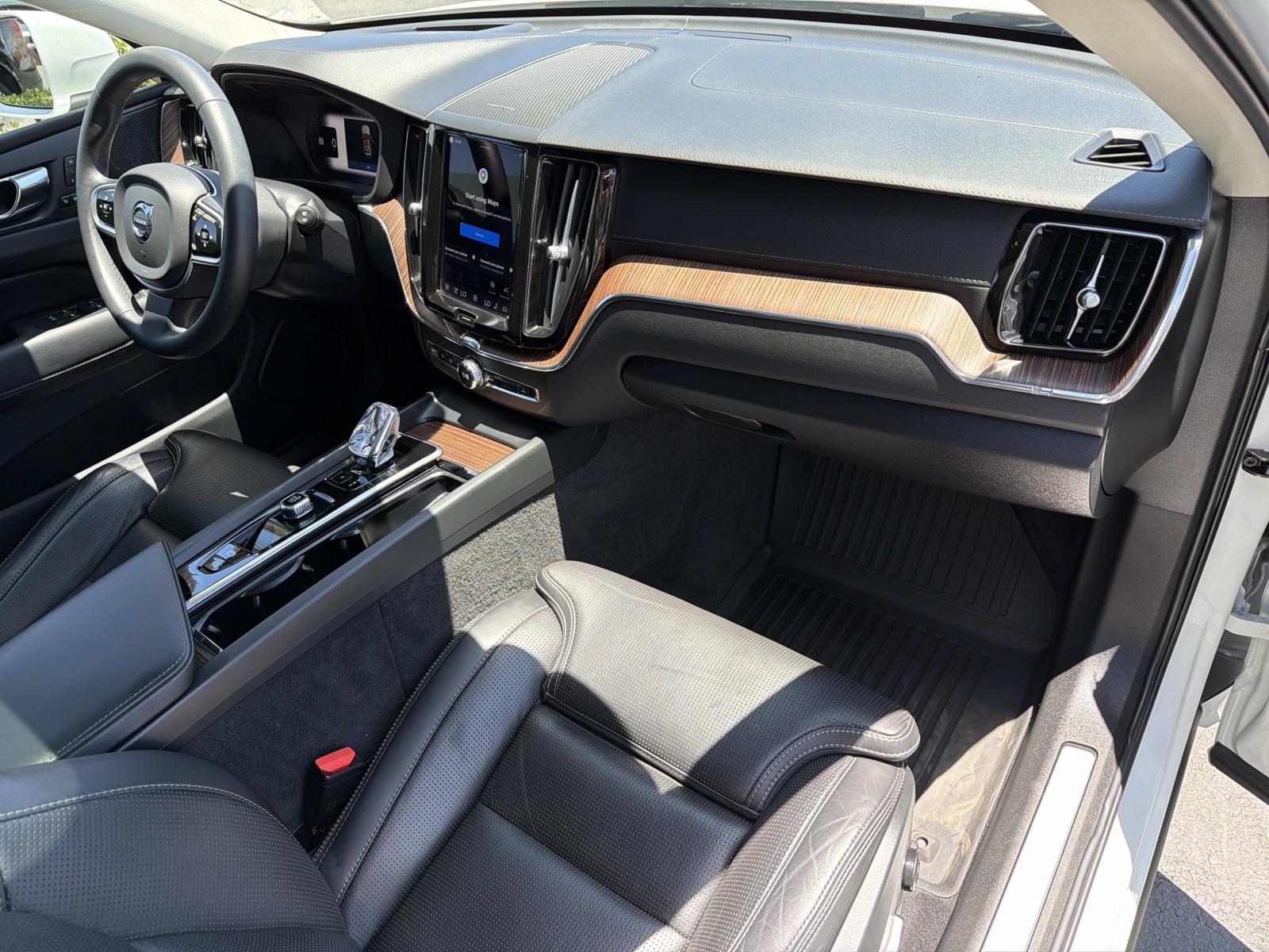 2023 Volvo XC60 Ultimate - Photo 26