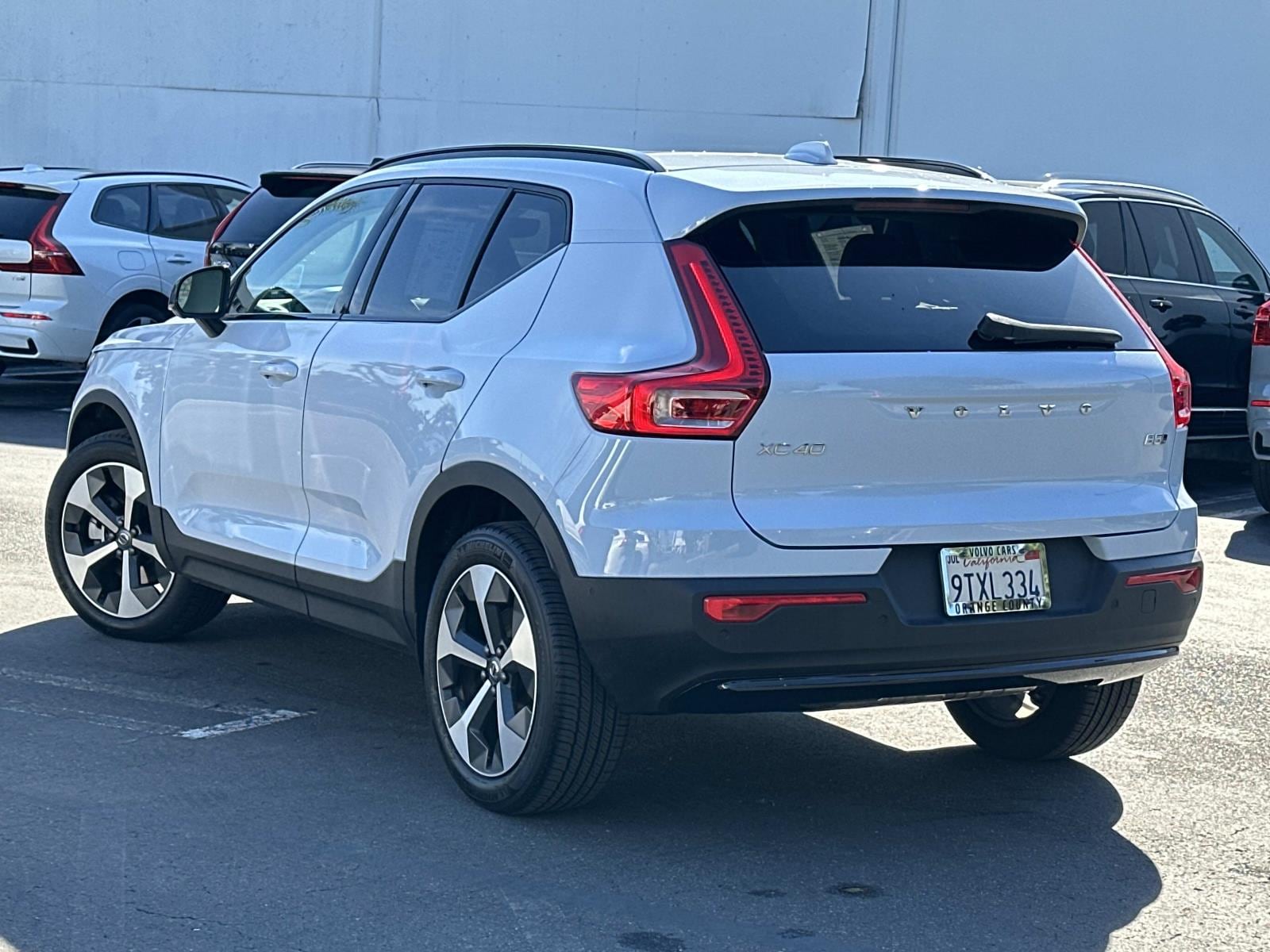 2026 Volvo XC40 Plus - Photo 6