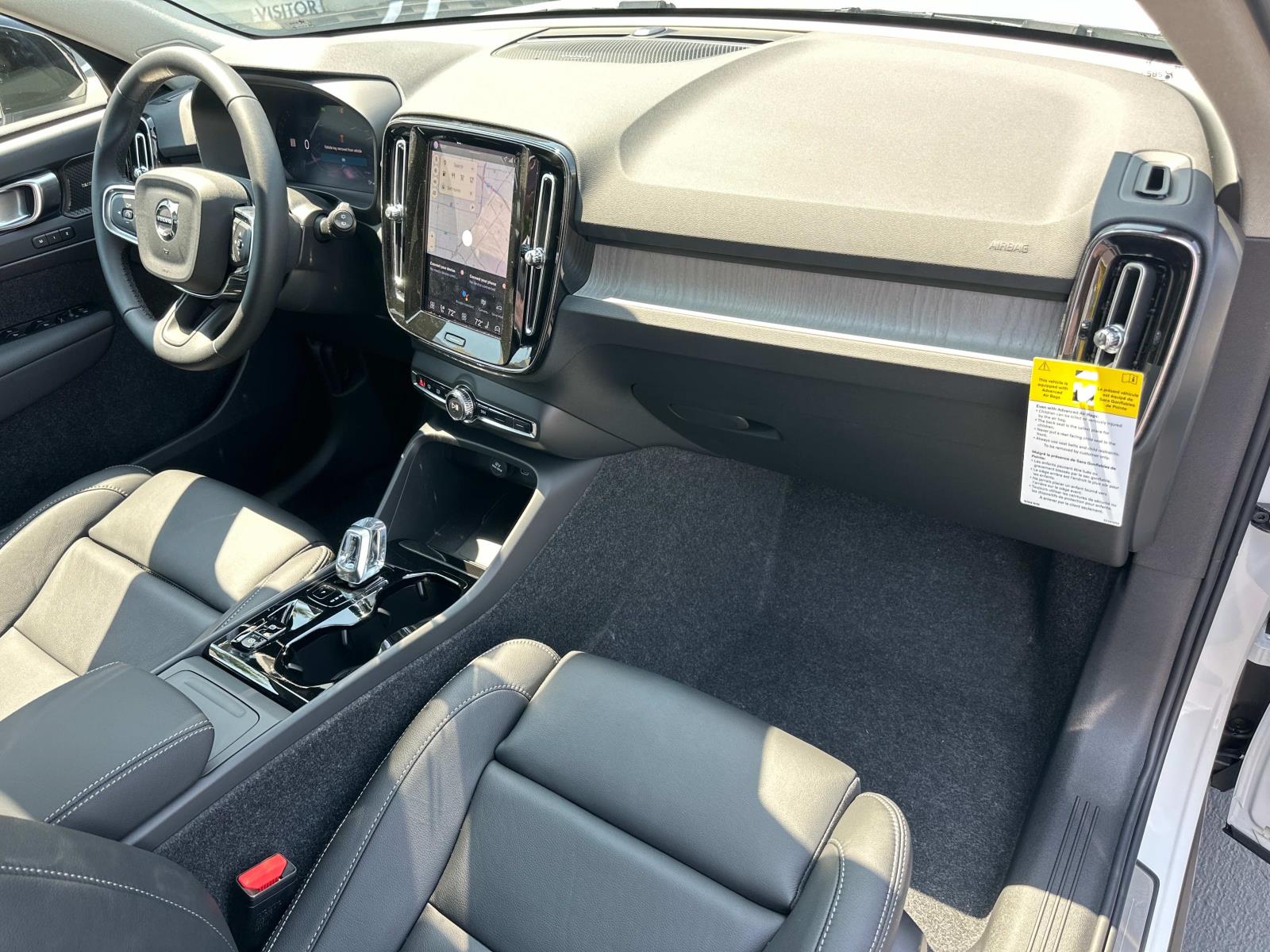 2026 Volvo XC40 Ultra - Photo 21