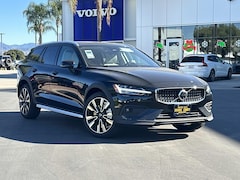 2026 Volvo V60 Cross Country B5 Ultra AWD Wagon