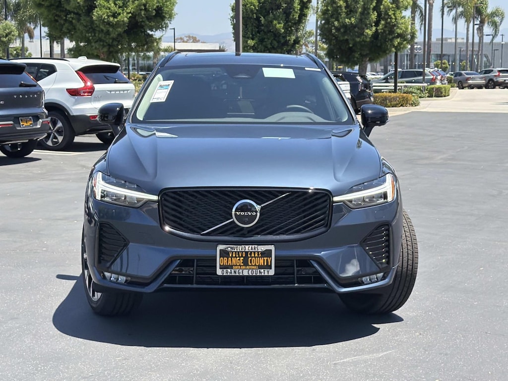 New 2026 Volvo XC60 B5 Plus SUV