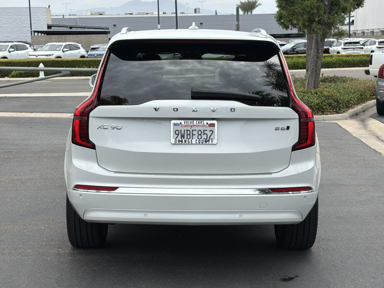 2026 Volvo XC90 Plus - Photo 6