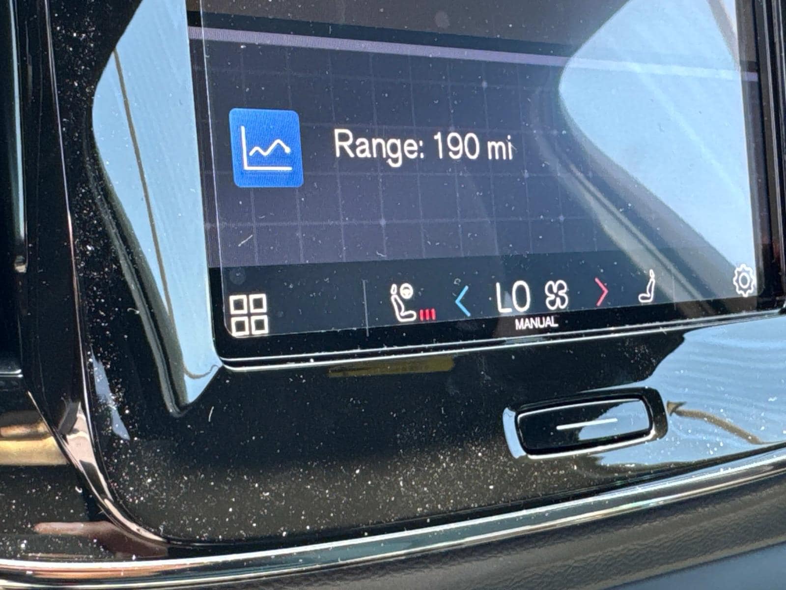 2025 Volvo EX40 Core - Photo 22