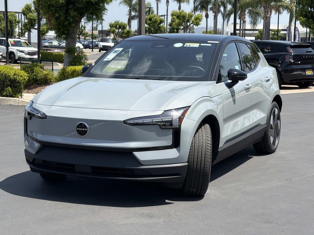 New 2026 Volvo EX30 Twin Motor Plus SUV