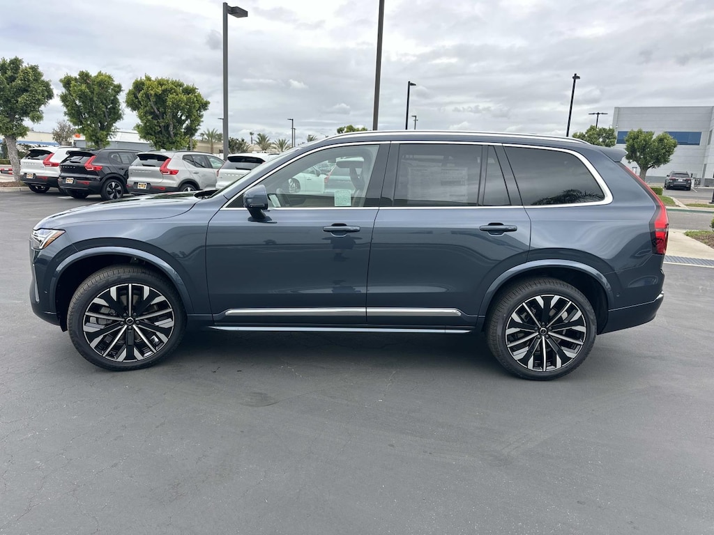 New 2026 Volvo XC90 B6 Plus 7-Seater SUV