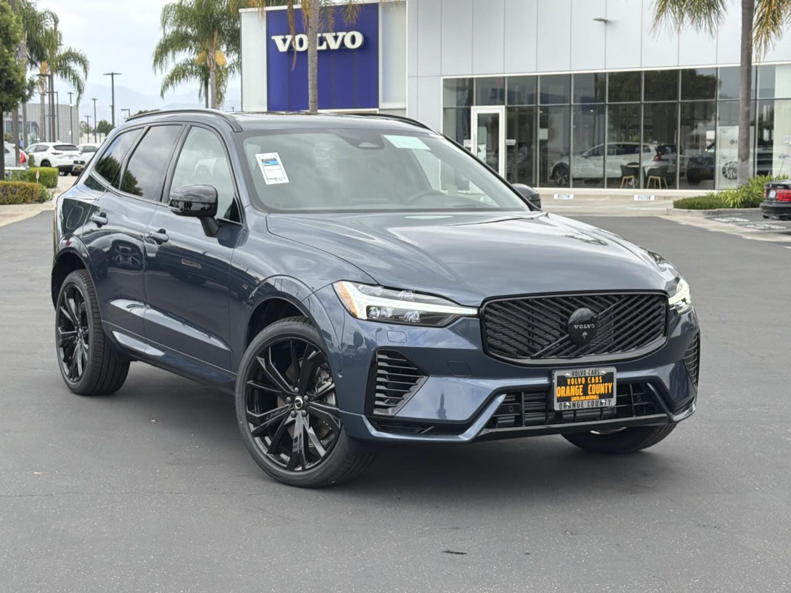 2026 Volvo XC60 plug-in hybrid T8 Ultra Black Edition