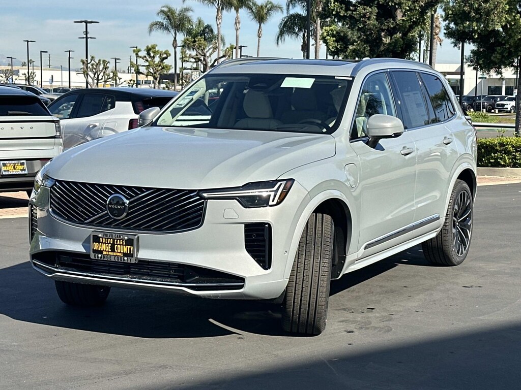 New 2026 Volvo XC90 plug-in hybrid T8 Ultra 7-Seater SUV