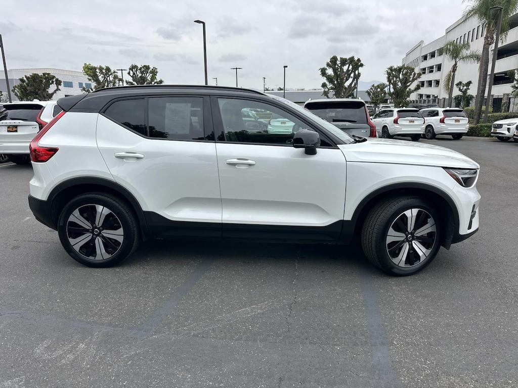 Certified 2023 Volvo XC40 Recharge Pure Electric Twin eAWD Core Sport Utility