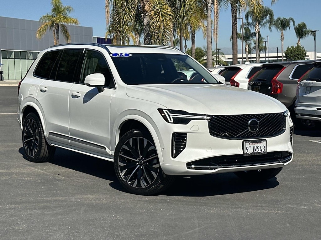 Certified 2025 Volvo XC90 2025.5 B6 AWD Plus 7-Seater Sport Utility